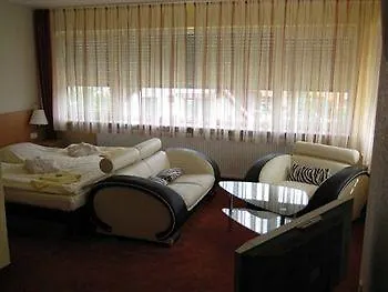 Waldhotel Soodener Hof 酒店 3*